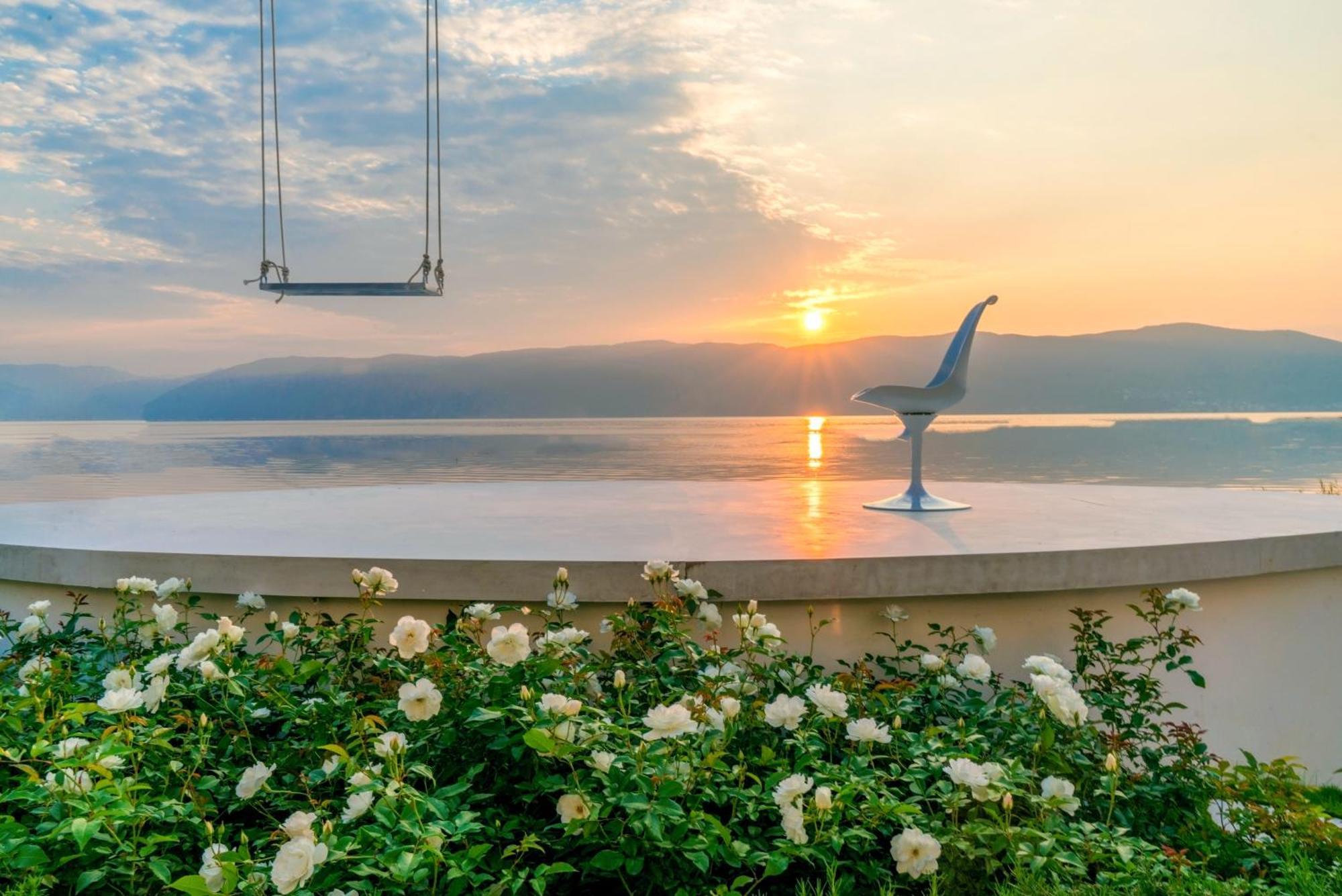 Dali Nest Secret Garden Lake View Inn Buitenkant foto
